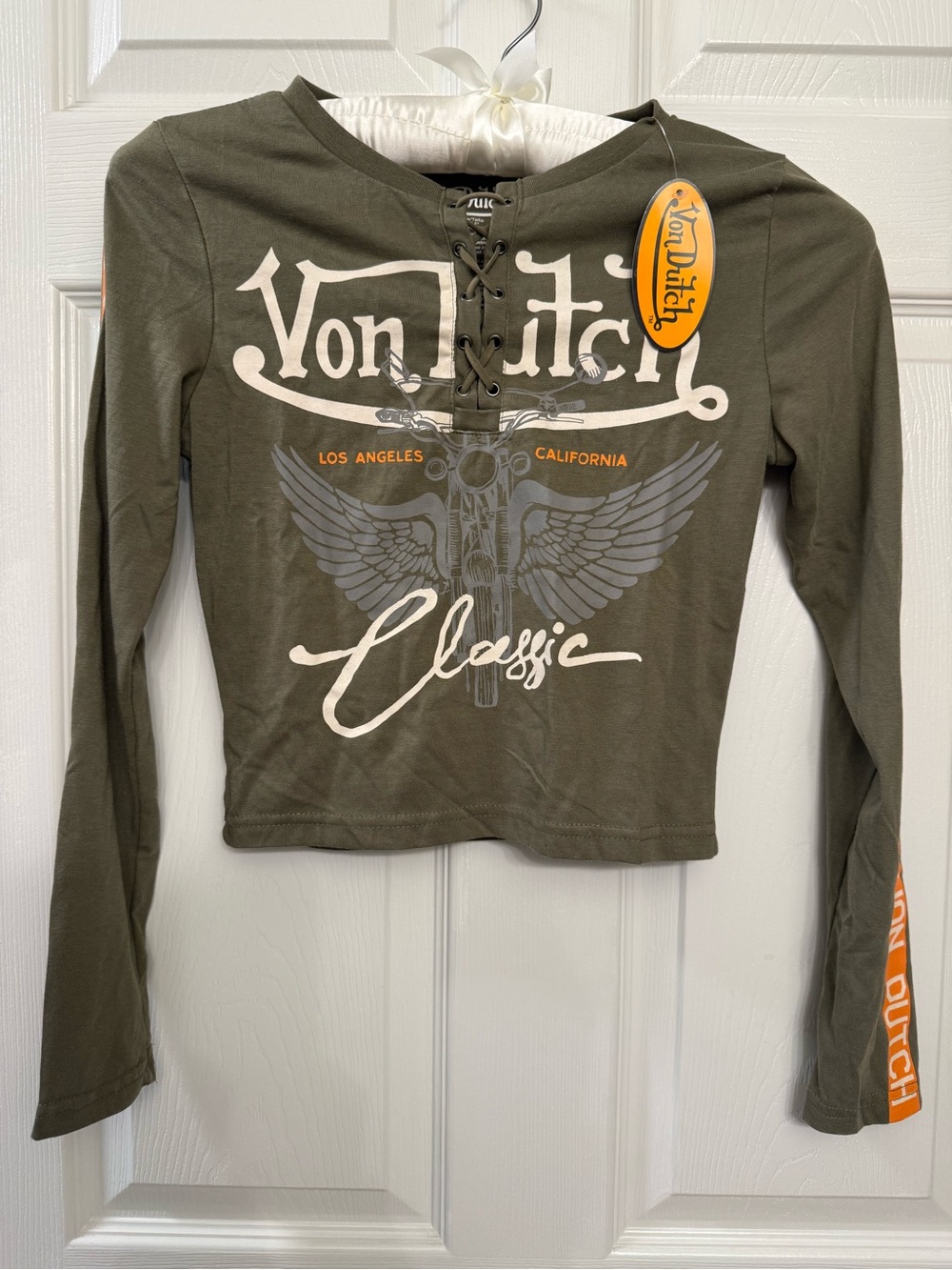 NWT Von Dutch Graphic Crop Top